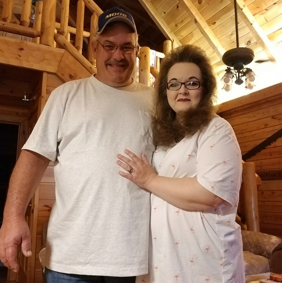 Meet your Posher, Vickie - Picture 1 of 1